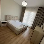 Apartment Liqeni New