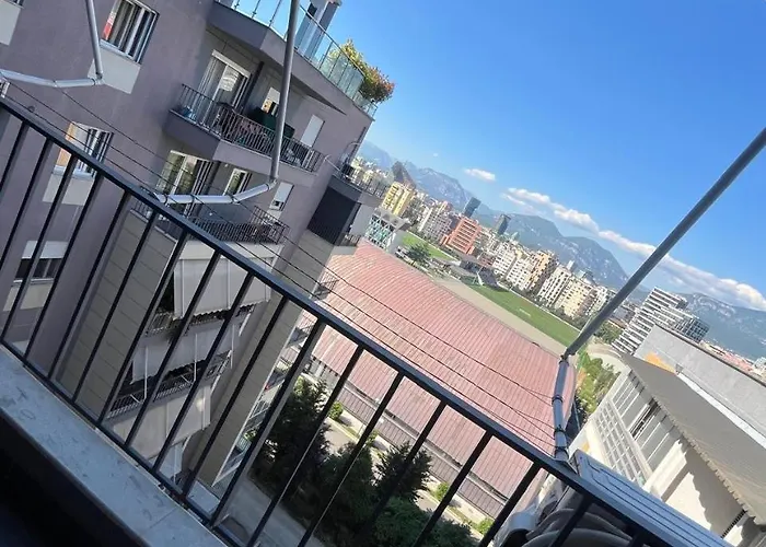 Liqeni New Апартаменты Тирана