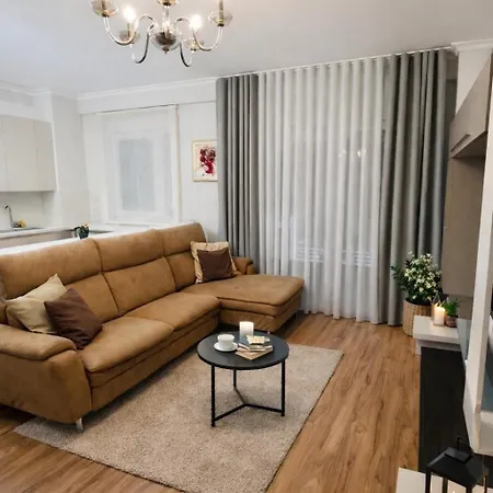 Apartment Liqeni New Tirana