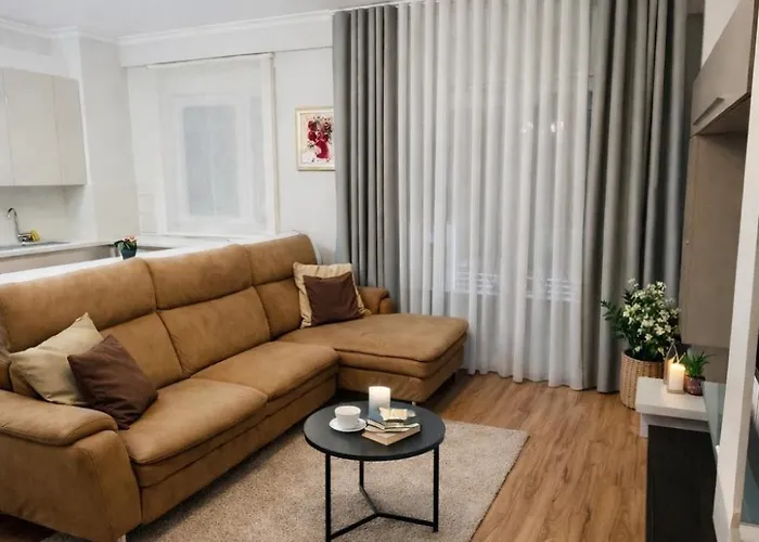 Apartment Liqeni New Tirana